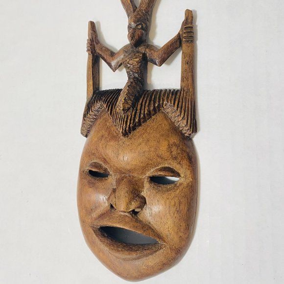 Authentic AFRICART Guro Mask with horns and Seated Divinity 10" Made in Malawi. - Picture 6 of 16